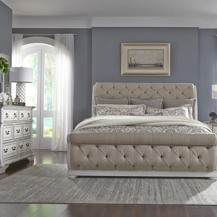 Abbey Park King Uph Sleigh Bed, Dresser & Mirror