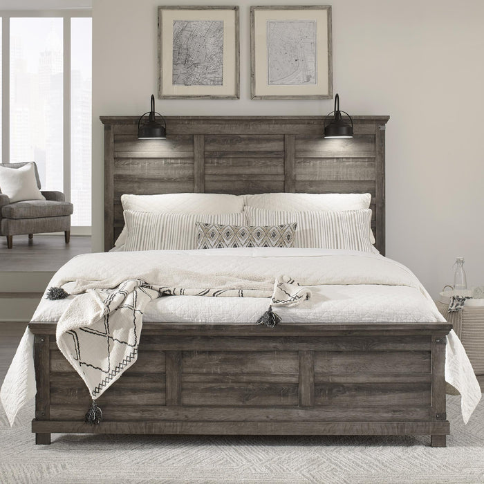 Lakeside Haven King Panel Bed
