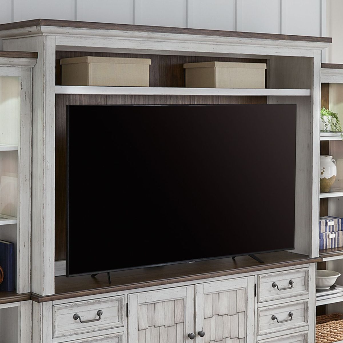 Entertainment Center